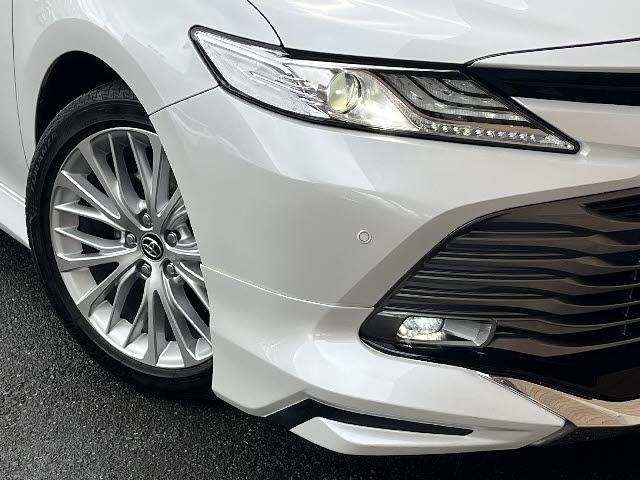 カムリ Gレザーパッケージ モデリスタフルエアロ_黒革シート_純正8インチナビ_Bカメラ_トヨタセーフティセンス_前席シートヒーター_電動トランク_レーダークルーズコントロール_ETC_カラーヘッドアップディスプレイ_禁煙車(25枚目)