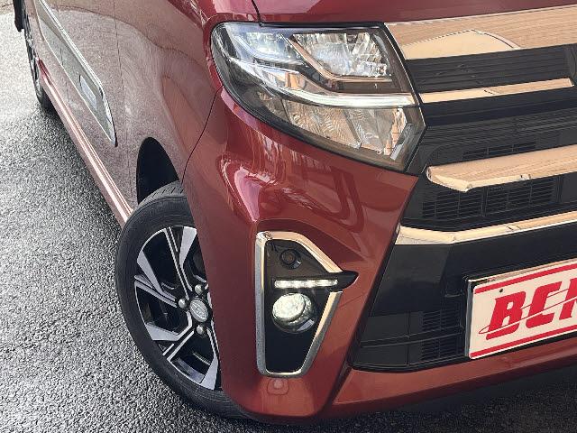 シフォン カスタムＲ　リミテッド　スマートアシスト　純正ナビ＿両側電動パワースライドドア＿全方位カメラ＿前席シートヒーター＿フルセグＴＶ＿ＬＥＤヘッドライト＿ハーフレザーシート＿純正１４インチアルミ＿Ｂｌｕｅｔｏｏｔｈ音楽＿ＤＶＤ再生＿禁煙車（25枚目）