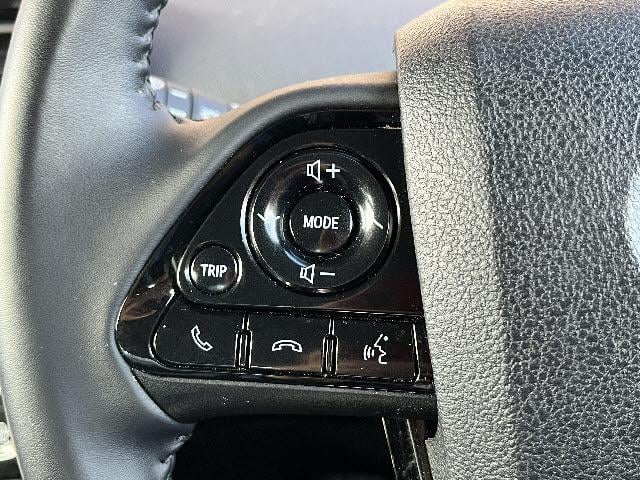 プリウス S 純正8インチディスプレイオーディオ_パノラミックビューモニター_トヨタセーフティセンス_Bluetooth音楽_LEDヘッドライト_レーダークルーズコントロール_ETC_純正15インチアルミ_禁煙車(21枚目)