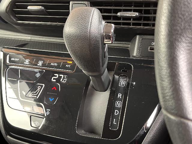 デイズ ハイウェイスター　Ｘ　純正９インチナビ＿アラウンドビューモニター＿フルセグＴＶ＿ＤＶＤ再生＿ＬＥＤヘッドライト＿エマージェンシーブレーキ＿ドライブレコーダー＿ＥＴＣ＿Ｂｌｕｅｔｏｏｔｈ音楽＿純正フロアマット＿禁煙車（16枚目）