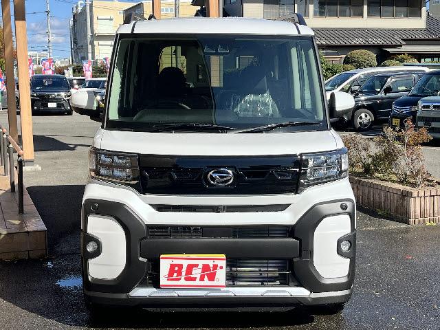 タント ファンクロスターボリミテッド　登録済未使用車＿純正９インチディスプレイオーディオ＿両側電動パワースライドドア＿全方位カメラ＿ＨＤＭＩ対応＿前席シートヒーター＿フルセグＴＶ＿レーダークルーズコントロール＿ＬＥＤヘッドライト＿禁煙車（20枚目）