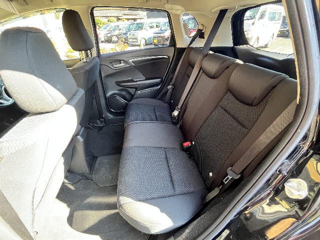 フィット １３Ｇ・Ｌ　ホンダセンシング　ワンオーナー＿純正ナビ＿バックカメラ＿フルセグＴＶ＿レーダークルーズコントロール＿ビルトインＥＴＣ＿ＬＥＤヘッドライト＿＿Ｂｌｕｅｔｏｏｔｈ音楽＿純正フロアマット＆ドアバイザー＿キーフリー＿禁煙車（13枚目）