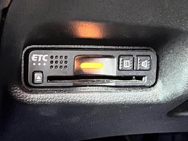 フィット １３Ｇ・Ｌ　ホンダセンシング　ワンオーナー＿純正ナビ＿バックカメラ＿フルセグＴＶ＿レーダークルーズコントロール＿ビルトインＥＴＣ＿ＬＥＤヘッドライト＿＿Ｂｌｕｅｔｏｏｔｈ音楽＿純正フロアマット＆ドアバイザー＿キーフリー＿禁煙車（19枚目）