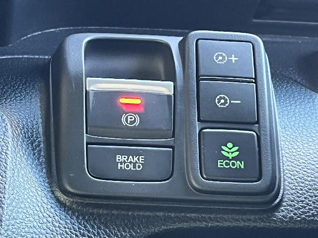 N-BOXカスタム L 純正ナビ_両側電動パワースライドドア_前席シートヒーター_ホンダセンシング_フルセグTV_レーダークルーズコントロール_LEDヘッドライト_純正14インチアルミ_Bluetooth音楽_禁煙車(18枚目)