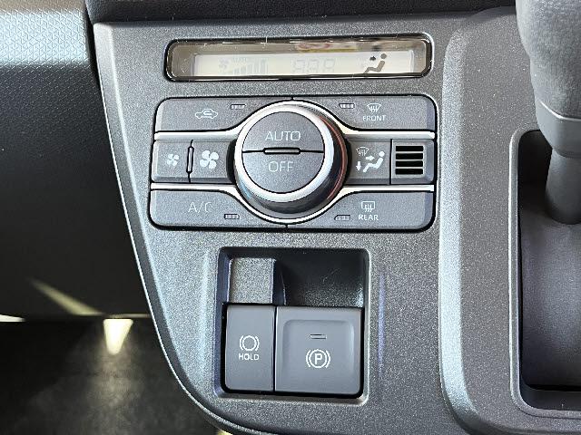 タント ファンクロスリミテッド　登録済未使用車＿純正９インチディスプレイオーディオ＿両側電動パワースライドドア＿全方位カメラ＿ＨＤＭＩ対応＿前席シートヒーター＿フルセグＴＶ＿レーダークルーズコントロール＿ＬＥＤヘッドライト＿禁煙車（17枚目）