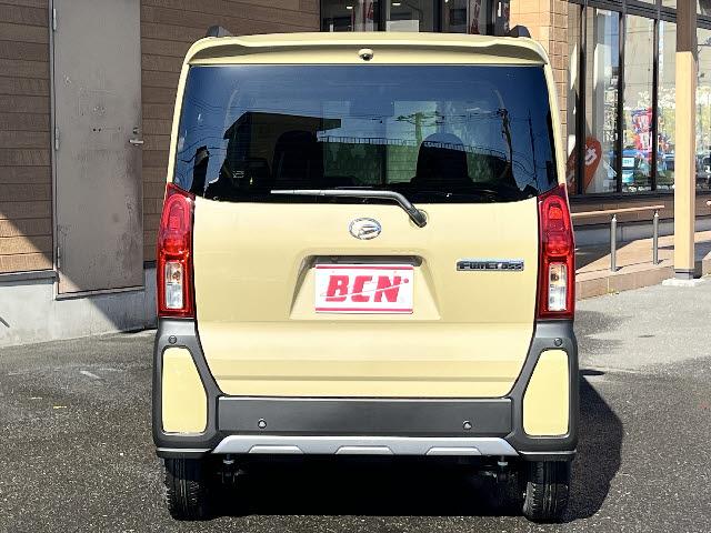 タント ファンクロスリミテッド　登録済未使用車＿純正９インチディスプレイオーディオ＿両側電動パワースライドドア＿全方位カメラ＿ＨＤＭＩ対応＿前席シートヒーター＿フルセグＴＶ＿レーダークルーズコントロール＿ＬＥＤヘッドライト＿禁煙車（22枚目）