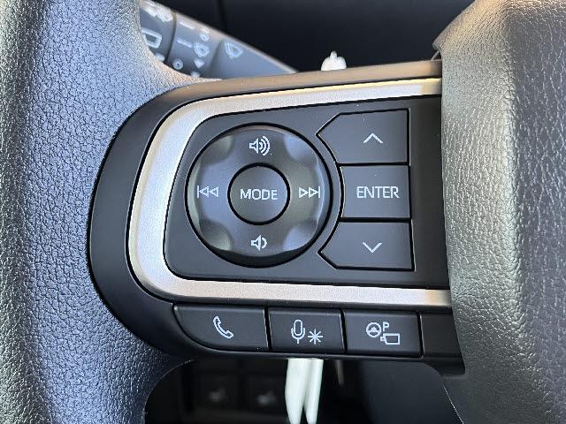 タント ファンクロスリミテッド　登録済未使用車＿純正９インチディスプレイオーディオ＿両側電動パワースライドドア＿全方位カメラ＿ＨＤＭＩ対応＿前席シートヒーター＿フルセグＴＶ＿レーダークルーズコントロール＿ＬＥＤヘッドライト＿禁煙車（23枚目）