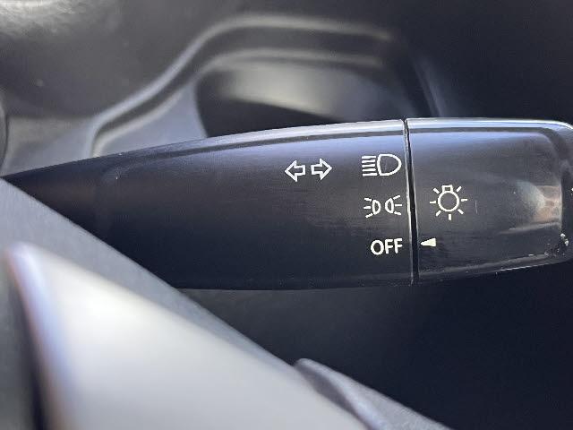 スペーシア Ｇリミテッド　社外ナビ＿シートヒーター＿電動スライドドア＿フルセグＴＶ＿サイドバイザー＿フロアマット＿禁煙車（24枚目）
