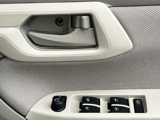 ムーヴ Ｌ　ＳＡＩＩＩ　純正オーディオ＿オートライト＿オートハイビーム＿ドアバイザー＿フロアマット＿コーナーセンサー＿キーレス＿禁煙車（24枚目）