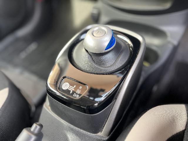 ノート ｅ－パワー　Ｘ　ワンオーナー＿純正フルエアロ＿純正ナビ＿アラウンドビューモニター＿フルセグＴＶ＿衝突軽減ブレーキ＿ＥＴＣ＿Ｂｌｕｅｔｏｏｔｈ音楽＿レーンキープアシスト＿スマートキー＿スペアキー有＿禁煙車（16枚目）