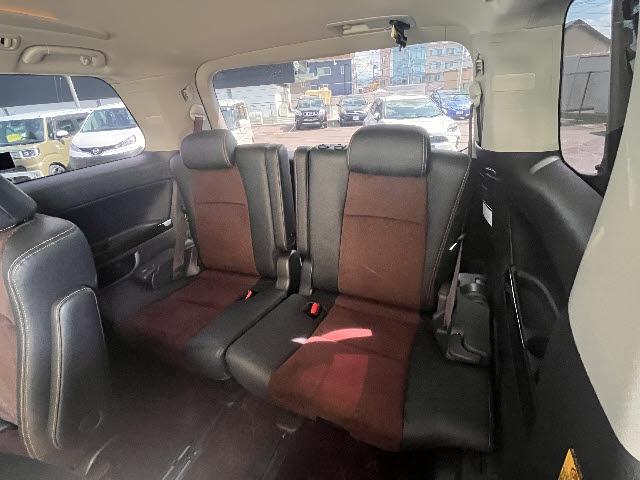 アルファード ２４０Ｓ　タイプゴールド　ワンオーナー＿後期型＿純正８インチナビ＿アルカンターラハーフレザーシート＿両側電動スライドドア＿電動リアゲート＿Ｂカメラ＿フルセグＴＶ＿ＥＴＣ＿Ｂｌｕｅｔｏｏｔｈ音楽＿クルーズコントロール＿禁煙車（12枚目）