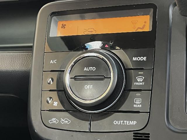 モコ X X 純正ディシュプレイオーディオ キーフリー プッシュスタート ベンチシート CDデッキ 社外アルミホイル ウインカーミラー 純正サイドバイザー フロアマット(17枚目)