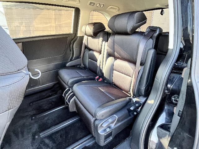 オデッセイ アブソルート・ＥＸ　純正１０インチナビ＿全方位カメラ＿両側電動＿スライド＿シートヒーター＿ＨＤＭＩ対応＿フルセグＴＶ＿レーダークルーズコントロール＿ハーフレザーシート＿電動リアゲート＿ＬＥＤヘッドライト＿純正アルミ＿禁煙（13枚目）