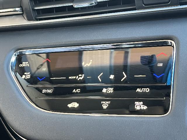 オデッセイ アブソルート・ＥＸ　純正１０インチナビ＿全方位カメラ＿両側電動＿スライド＿シートヒーター＿ＨＤＭＩ対応＿フルセグＴＶ＿レーダークルーズコントロール＿ハーフレザーシート＿電動リアゲート＿ＬＥＤヘッドライト＿純正アルミ＿禁煙（17枚目）