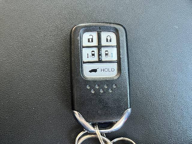 オデッセイ アブソルート・ＥＸ　純正１０インチナビ＿全方位カメラ＿両側電動＿スライド＿シートヒーター＿ＨＤＭＩ対応＿フルセグＴＶ＿レーダークルーズコントロール＿ハーフレザーシート＿電動リアゲート＿ＬＥＤヘッドライト＿純正アルミ＿禁煙（26枚目）