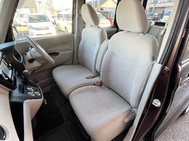 デイズルークス Ｓ　純正ナビ＿バックカメラ＿フルセグＴＶ＿Ｂｌｕｅｔｏｏｔｈ音楽＿純正１４インチアルミ＿両側スライドドア＿衝突軽減ブレーキ（14枚目）