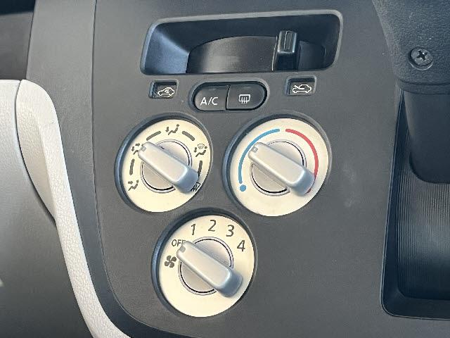 デイズルークス Ｓ　純正ナビ＿バックカメラ＿フルセグＴＶ＿Ｂｌｕｅｔｏｏｔｈ音楽＿純正１４インチアルミ＿両側スライドドア＿衝突軽減ブレーキ（17枚目）