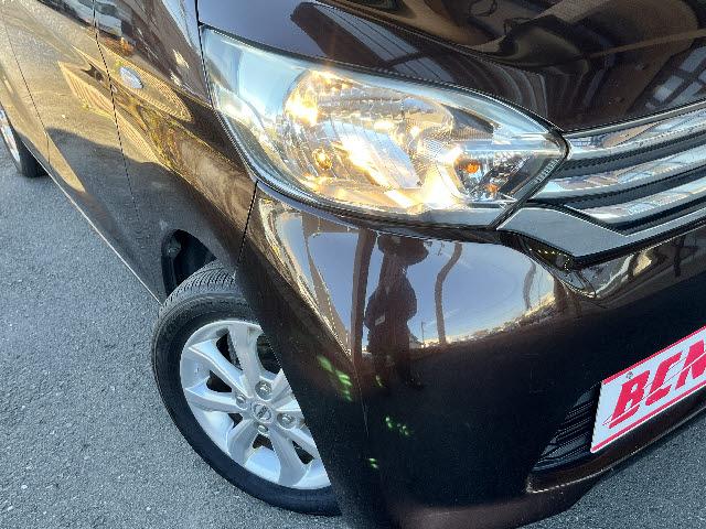 デイズルークス Ｓ　純正ナビ＿バックカメラ＿フルセグＴＶ＿Ｂｌｕｅｔｏｏｔｈ音楽＿純正１４インチアルミ＿両側スライドドア＿衝突軽減ブレーキ（19枚目）