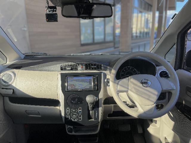 デイズ Ｘ　Ｘ＿４ＷＤ＿社外ＳＤナビ／ＴＶ　アラウンドビューモニター　前後ドライブレコーダー　エマンジャンシーブレーキ　シートヒーター　キーフリー　プッシュスタート　ＥＴＣ　ＣＤオーディオ　ベンチシート　ＤＶＤ（3枚目）