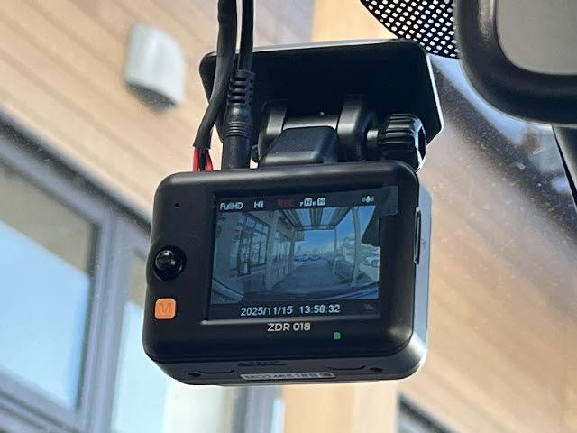 デイズ Ｘ　Ｘ＿４ＷＤ＿社外ＳＤナビ／ＴＶ　アラウンドビューモニター　前後ドライブレコーダー　エマンジャンシーブレーキ　シートヒーター　キーフリー　プッシュスタート　ＥＴＣ　ＣＤオーディオ　ベンチシート　ＤＶＤ（11枚目）