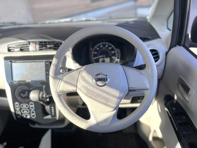 デイズ Ｘ　Ｘ＿４ＷＤ＿社外ＳＤナビ／ＴＶ　アラウンドビューモニター　前後ドライブレコーダー　エマンジャンシーブレーキ　シートヒーター　キーフリー　プッシュスタート　ＥＴＣ　ＣＤオーディオ　ベンチシート　ＤＶＤ（15枚目）