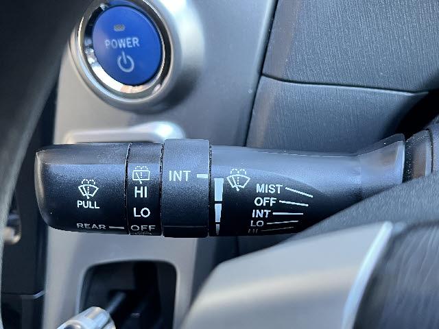 プリウスアルファ Ｓ　社外ナビ＿バックカメラ＿前後ドライブレコーダー＿フルセグＴＶ＿ＥＴＣ＿Ｂｌｕｅｔｏｏｔｈ音楽＿ＨＩＤヘッドライト＿純正１６インチアルミ＿スマートキー＿プッシュスタート＿禁煙車（25枚目）