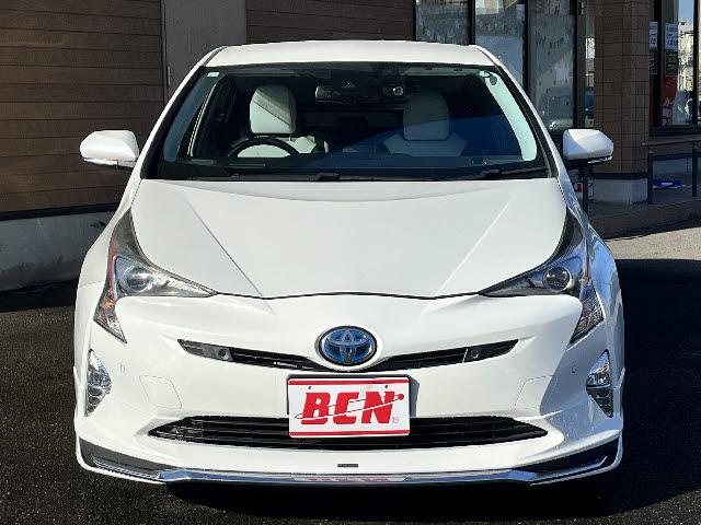 プリウス Ａツーリングセレクション　モデリスタフルエアロ＿純正９インチナビ＿レザーシート＿前席シートヒーター＿ＬＥＤヘッドライト＆フォグライト＿純正アルミ＿フルセグＴＶ＿バックカメラ＿クルーズコントロール＿Ｂｌｕｅｔｏｏｔｈ音楽　＿禁煙（20枚目）