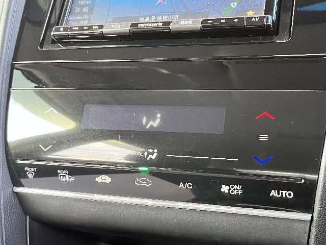 シャトル ハイブリッド ホンダセンシング 社外ナビ_Bluetooth音楽_ETC2.0_レーダークルーズコントロール_バックカメラ_純正ドアバイザー_純正フロアマット_ライトレベライザー_スペアキー有_スマートキー_禁煙車(17枚目)