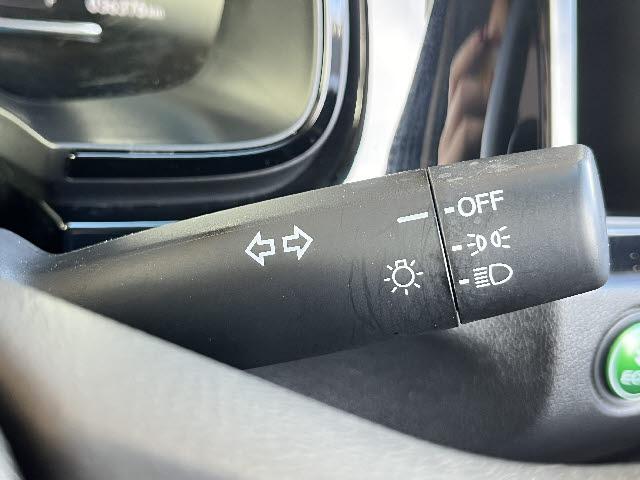 シャトル ハイブリッド ホンダセンシング 社外ナビ_Bluetooth音楽_ETC2.0_レーダークルーズコントロール_バックカメラ_純正ドアバイザー_純正フロアマット_ライトレベライザー_スペアキー有_スマートキー_禁煙車(24枚目)