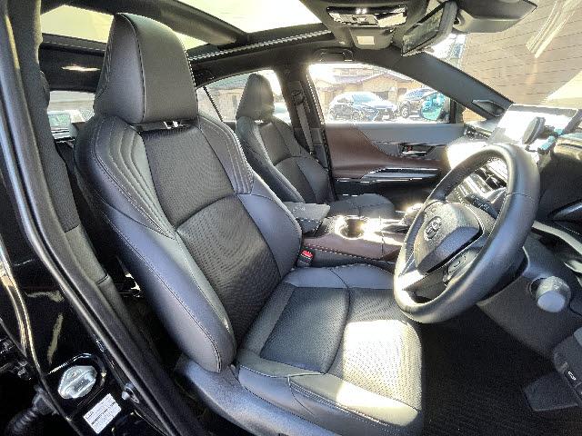 ハリアーハイブリッド Z レザーパッケージ ワンオーナー_調光パノラマルーフ_純正12.3型ディスプレイオーディオ_JBLサウンド_パノラミックビュー_ハンズフリー電動リアゲート_ワイヤレス充電_トヨタセーフティセンス_純正19アルミ_禁煙車(7枚目)