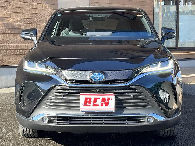 ハリアーハイブリッド Z レザーパッケージ ワンオーナー_調光パノラマルーフ_純正12.3型ディスプレイオーディオ_JBLサウンド_パノラミックビュー_ハンズフリー電動リアゲート_ワイヤレス充電_トヨタセーフティセンス_純正19アルミ_禁煙車(20枚目)