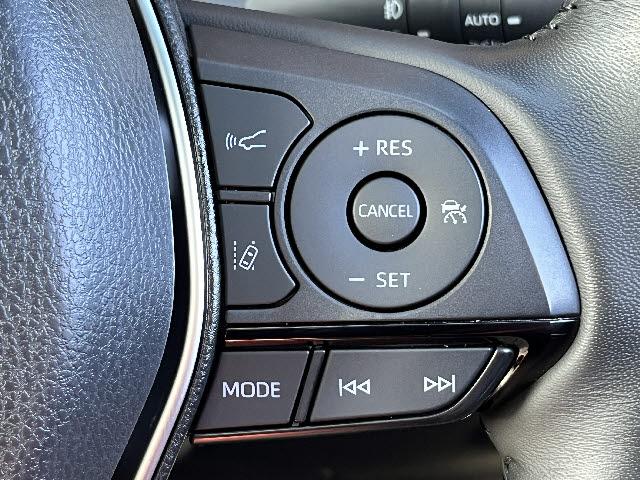 ハリアーハイブリッド Z レザーパッケージ ワンオーナー_調光パノラマルーフ_純正12.3型ディスプレイオーディオ_JBLサウンド_パノラミックビュー_ハンズフリー電動リアゲート_ワイヤレス充電_トヨタセーフティセンス_純正19アルミ_禁煙車(23枚目)