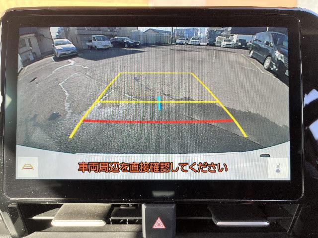 ヴォクシー S-G 純正10.5型ディスプレイオーディオ_トヨタセーフティセンス_両側電動スライドドア_Bカメラ_前席シートヒーター_フルセグTV_HDMI対応_ETC_LEDヘッドライト_Bluetooth音楽_禁煙車(10枚目)