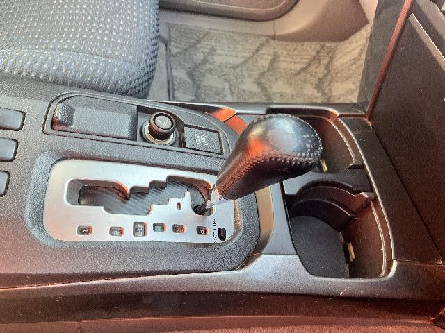 ハイラックスサーフ ＳＳＲ－Ｘリミテッド　６０ｔｈスペシャルＥＤ　社外ナビ＿フルセグＴＶ＿社外１７インチアルミ＿ルーフレール＿ＥＴＣ＿キーレス＿純正フロアマット＆ドアバイザー＿禁煙車（16枚目）