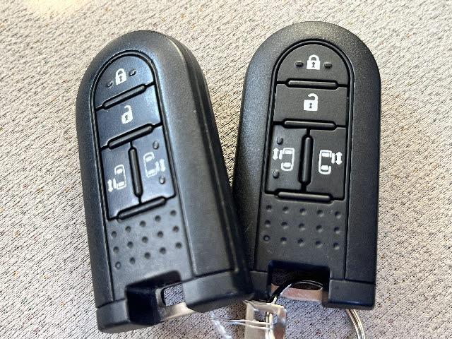 ムーヴキャンバス Ｘリミテッドメイクアップ　ＳＡＩＩ　社外ナビ＿両側電動パワースライドドア＿バックカメラ＿ＥＴＣ＿フルセグＴＶ＿Ｂｌｕｅｔｏｏｔｈ音楽＿スペアキー有＿純正フロアマット＆ドアバイザー＿禁煙車（26枚目）