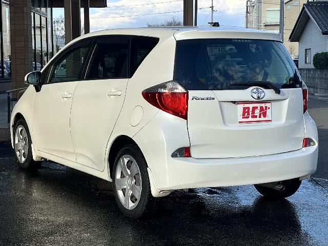 ラクティス Ｇ　純正ナビ＿バックカメラ＿クルーズコントロール＿Ｂｌｕｅｔｏｏｔｈ音楽＿ＨＩＤヘッドライト＿地デジ＿スペアキー有＿禁煙車（6枚目）