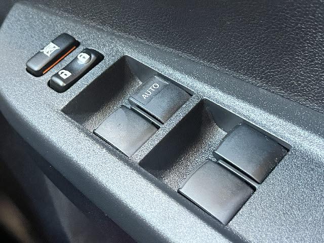 ラクティス Ｇ　純正ナビ＿バックカメラ＿クルーズコントロール＿Ｂｌｕｅｔｏｏｔｈ音楽＿ＨＩＤヘッドライト＿地デジ＿スペアキー有＿禁煙車（23枚目）