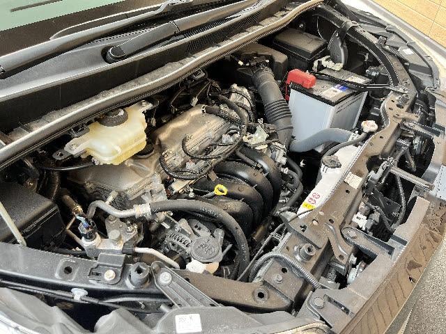 ヴォクシー ＺＳ　煌ＩＩＩ　純正９インチナビ＆１２．１インチフリップダウンモニター＿両側電動スライドドア＿クルーズコントロール＿Ｂカメラ＿フルセグＴＶ＿ＬＥＤヘッドライト＿Ｗエアコン＿プリクラッシュセーフティ＿純正アルミ＿禁煙車（28枚目）