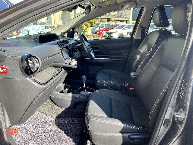 アクア Ｇブラックソフトレザーセレクション　純正フルエアロ＿中期型＿純正ナビ＿バックカメラ＿フルセグＴＶ＿トヨタセーフティセンス＿クルーズコントロール＿ＥＴＣ＿ドライブレコーダー＿ＬＥＤヘッドライト＿Ｂｌｕｅｔｏｏｔｈ音楽＿純正アルミ＿禁煙車（14枚目）