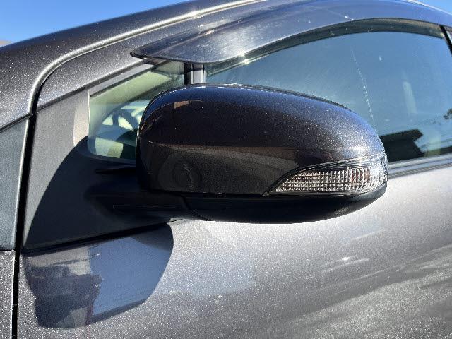 アクア Ｇブラックソフトレザーセレクション　純正フルエアロ＿中期型＿純正ナビ＿バックカメラ＿フルセグＴＶ＿トヨタセーフティセンス＿クルーズコントロール＿ＥＴＣ＿ドライブレコーダー＿ＬＥＤヘッドライト＿Ｂｌｕｅｔｏｏｔｈ音楽＿純正アルミ＿禁煙車（25枚目）