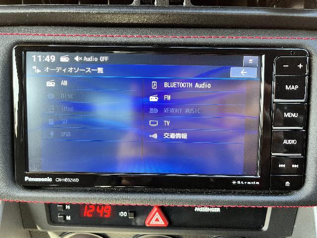 BRZ S STIフルエアロ_STIマフラー_リアウィング_pivot追加メーター_前席シートヒーター_シートカバー付_純正ナビ_Bカメラ_フルセグTV_HIDヘッドライト_社外18インチAW_パドルシフト_禁煙(11枚目)