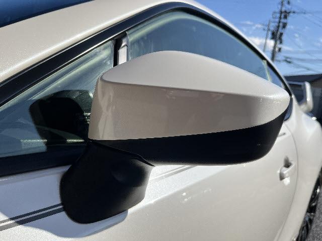 BRZ S STIフルエアロ_STIマフラー_リアウィング_pivot追加メーター_前席シートヒーター_シートカバー付_純正ナビ_Bカメラ_フルセグTV_HIDヘッドライト_社外18インチAW_パドルシフト_禁煙(22枚目)