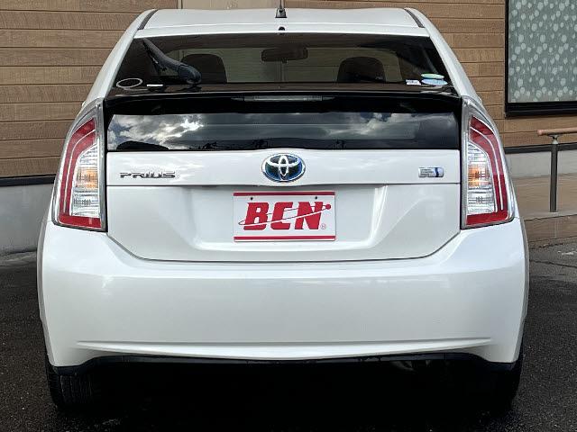 プリウス Ｓツーリングセレクション・マイコーデ　後期型＿レザーシート＿ＬＥＤヘッドライト＿フォグライト＿純正１７インチアルミ＿ビルトインＥＴＣ＿禁煙車（22枚目）