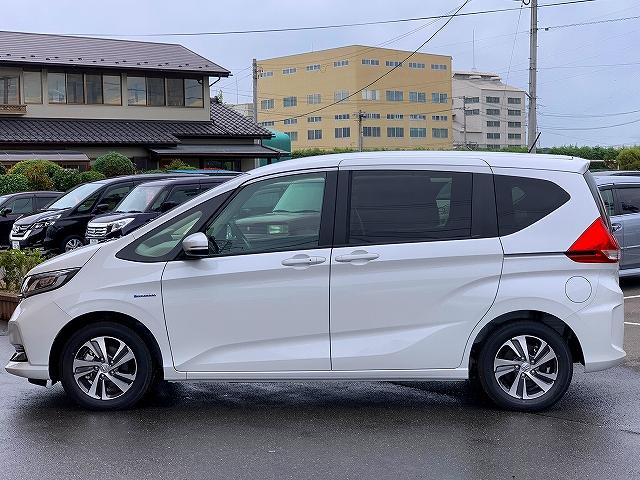 ハイブリッド・Gホンダセンシング 登録済未使用車 ホンダセンシング 両側パワスラ クルコン ビルトインETC(8枚目)