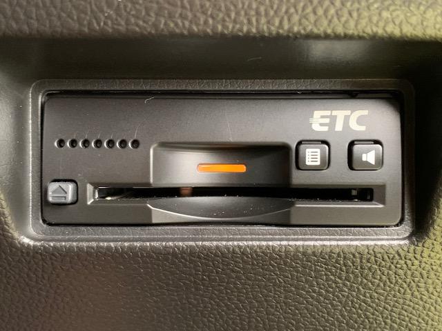 ベースグレード 社外SDナビ クルーズコントロール フルセグTV キーフリー プッシュスタート ビルトインETC 横滑り防止機能 D席シートヒーター フォグライト DVD再生 Bluetooth(12枚目)