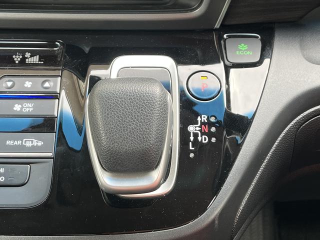 HONDA FREED HYBRID HYBRID G BLACK STYLE