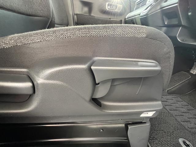 N-BOXカスタム ベースグレード ホンダセンシング 純正ディスプレイオーディオ Bluetooth 両側パワースライドドア 純正アルミホイール LEDヘッドライト シートヒーター クルーズコントロール ステアリングスイッチ(13枚目)