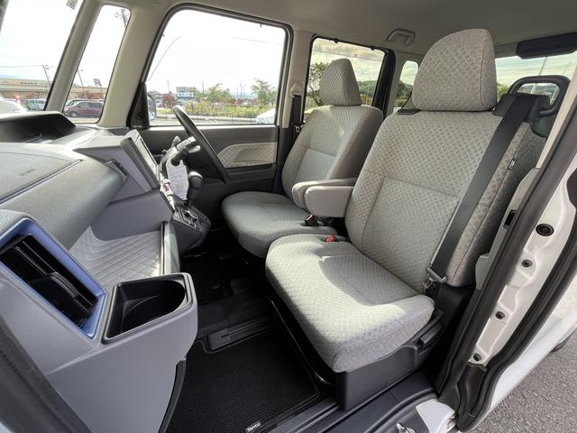 タント Ｘ　スマートアシストＩＩＩ　パワースライドドア　純正メモリーナビ　フルセグＴＶ　バックカメラ　アイドリングストップ　シートヒーター　ステアリングスイッチ　オートライト　横滑り防止（11枚目）