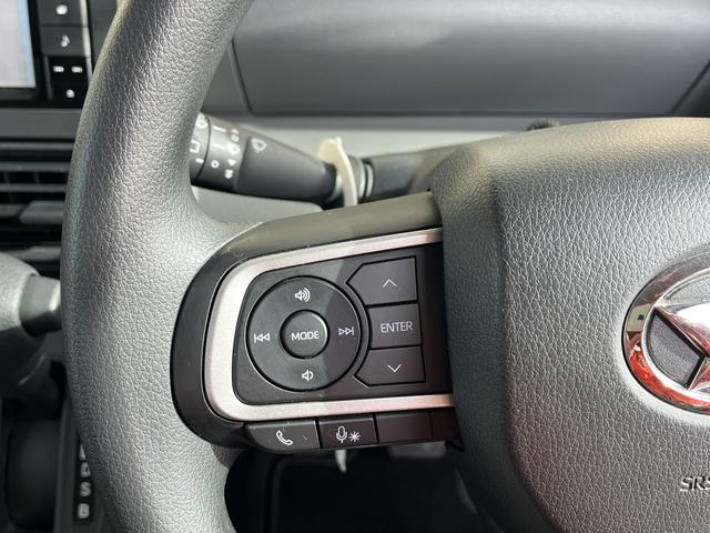 タント Ｘ　スマートアシストＩＩＩ　パワースライドドア　純正メモリーナビ　フルセグＴＶ　バックカメラ　アイドリングストップ　シートヒーター　ステアリングスイッチ　オートライト　横滑り防止（27枚目）