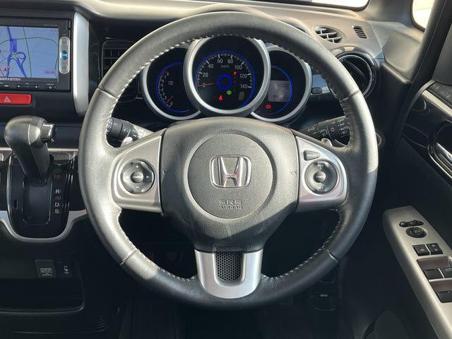 Ｎ－ＢＯＸカスタム Ｇ　ターボＳＳパッケージ　両側パワースライドドア　純正メモリーナビ　ワンセグＴＶ　バックカメラ　Ｂｌｕｅｔｏｏｔｈ　シートヒーター　純正アルミホイール　アイドリングストップ　ＨＩＤヘッドライト　クルーズコントロール（14枚目）